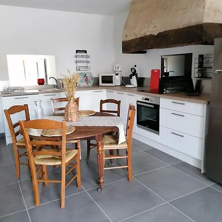 Holiday home Warm House With Unoverlooked Terrace