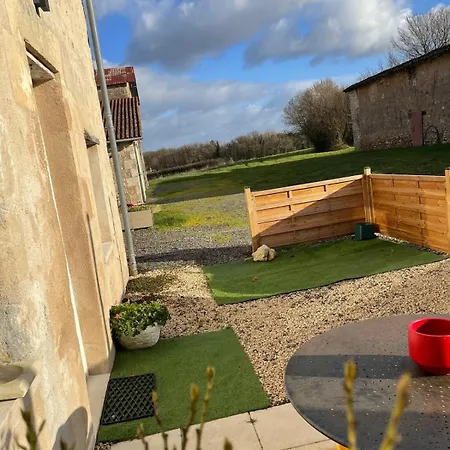 Warm House With Unoverlooked Terrace Holiday home